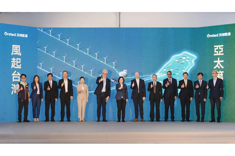 恭賀沃旭能源 ! 亞太最大 900 MW大彰化東南及西南第一階段離岸風場完工併聯